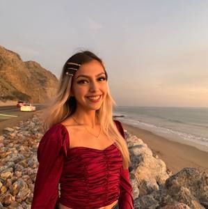 Meet your Posher, Ashley